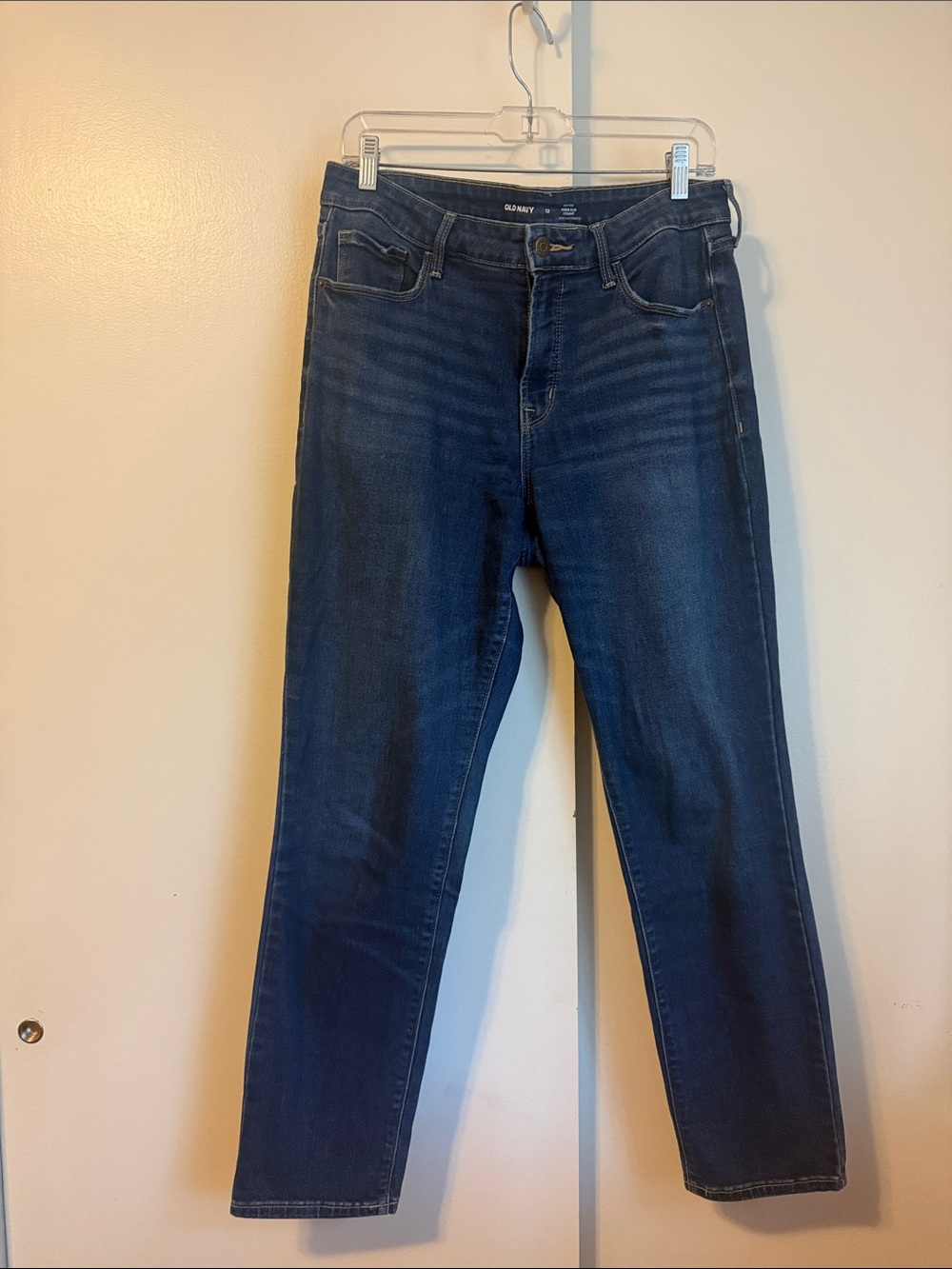 Old Navy Women's Dark Indigo Straight-Leg Jeans